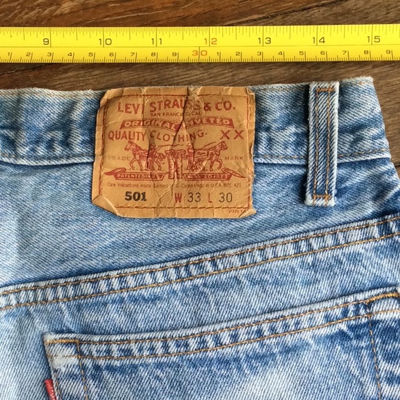 Vintage Levis (90’s) 501 jeans Amazing color! - Picture 8 of 8